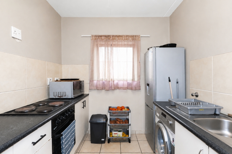 2 Bedroom Property for Sale in Parklands Western Cape